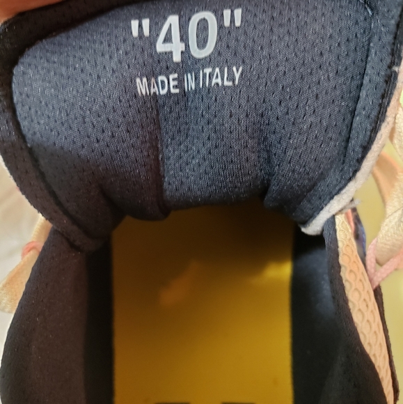 Sold...Off-white odsy-1000 - Picture 4 of 9